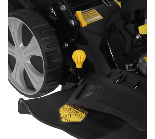 Газонокосилка бензиновая CHAMPION LM4627