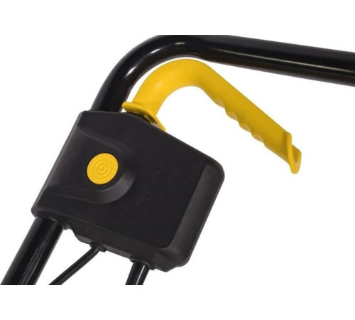 Скарификатор CHAMPION ESC1532 1500Вт, 32см