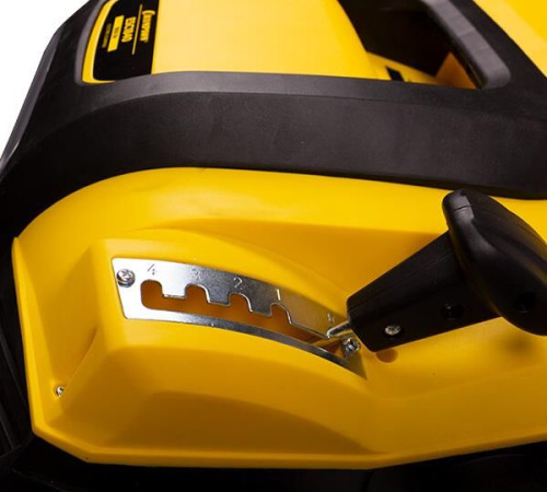 Скарификатор CHAMPION ESC1532 1500Вт, 32см