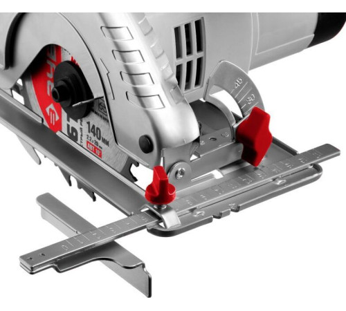 ЗУБР ЗПД-900 Пила дисковая 900 Вт, 4500 об/мин, 140 мм