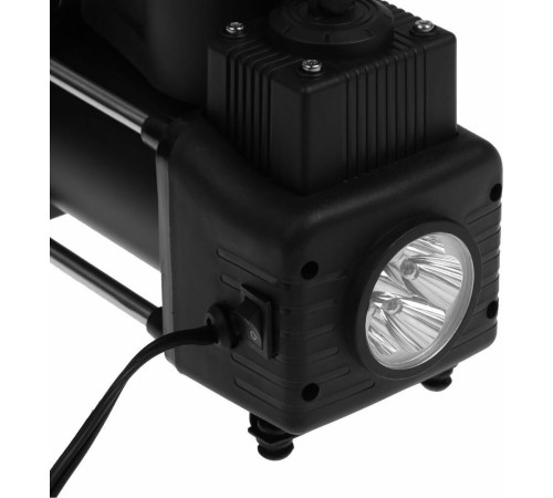 AUTOVIRAZH (AV-010999) двухцилиндровый 95 л/мин с цифровым манометром