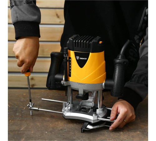 DEKO DKR1900, 16000-30000 ходов/мин, 8 и 12 мм 063-4222