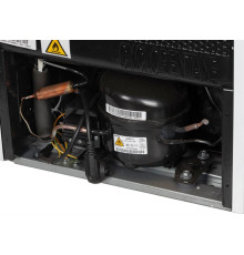 HYUNDAI CO1002 67л белый