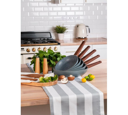 MASTER HOUSE Шеф Рафаэль из ков.алюм. с а/приг. покр. 26см 75260