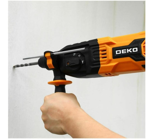 DEKO ZKH950 в кейсе с набором из 5 буров SDS+, 1050 Вт 083-1005