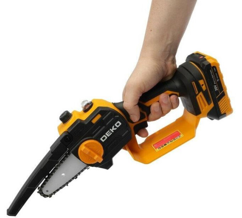 DEKO DKCHS 20-4, 20В, 1x2.0Ач 063-4480