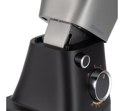 STARWIND SPM2251 1500Вт черный/серебристый