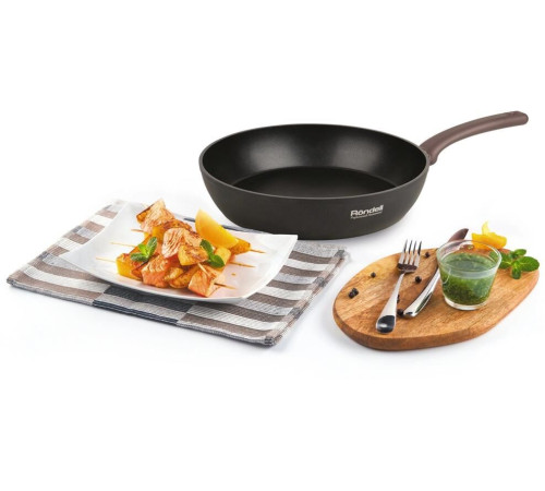 RONDELL Fest RDA-1525 квадратная 26см